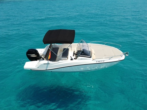 Reservar una embarcación   con titulín 4h (QuickSilver Activ 650 Open)